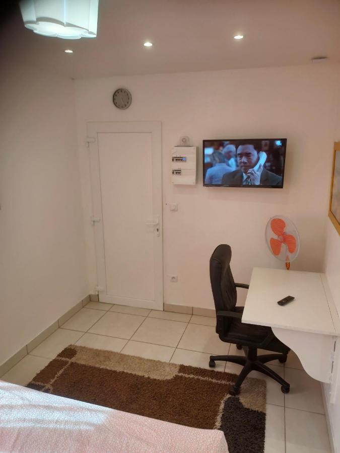 Ferienwohnung Rive gauche Cuffies Exterior foto